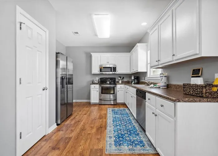 4013 One Minute To Two Pools Dog Friendly * Gulf Shores