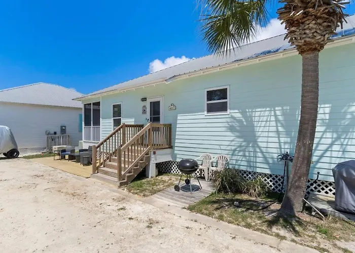 4013 One Minute To Two Pools Dog Friendly Gulf Shores